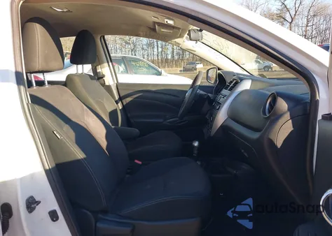 2017 Nissan Versa 1.6 S/1.6 S+/1.6 Sl/1.6 Sv из США, поврежденный, VIN 3N1CN7AP8HL814689